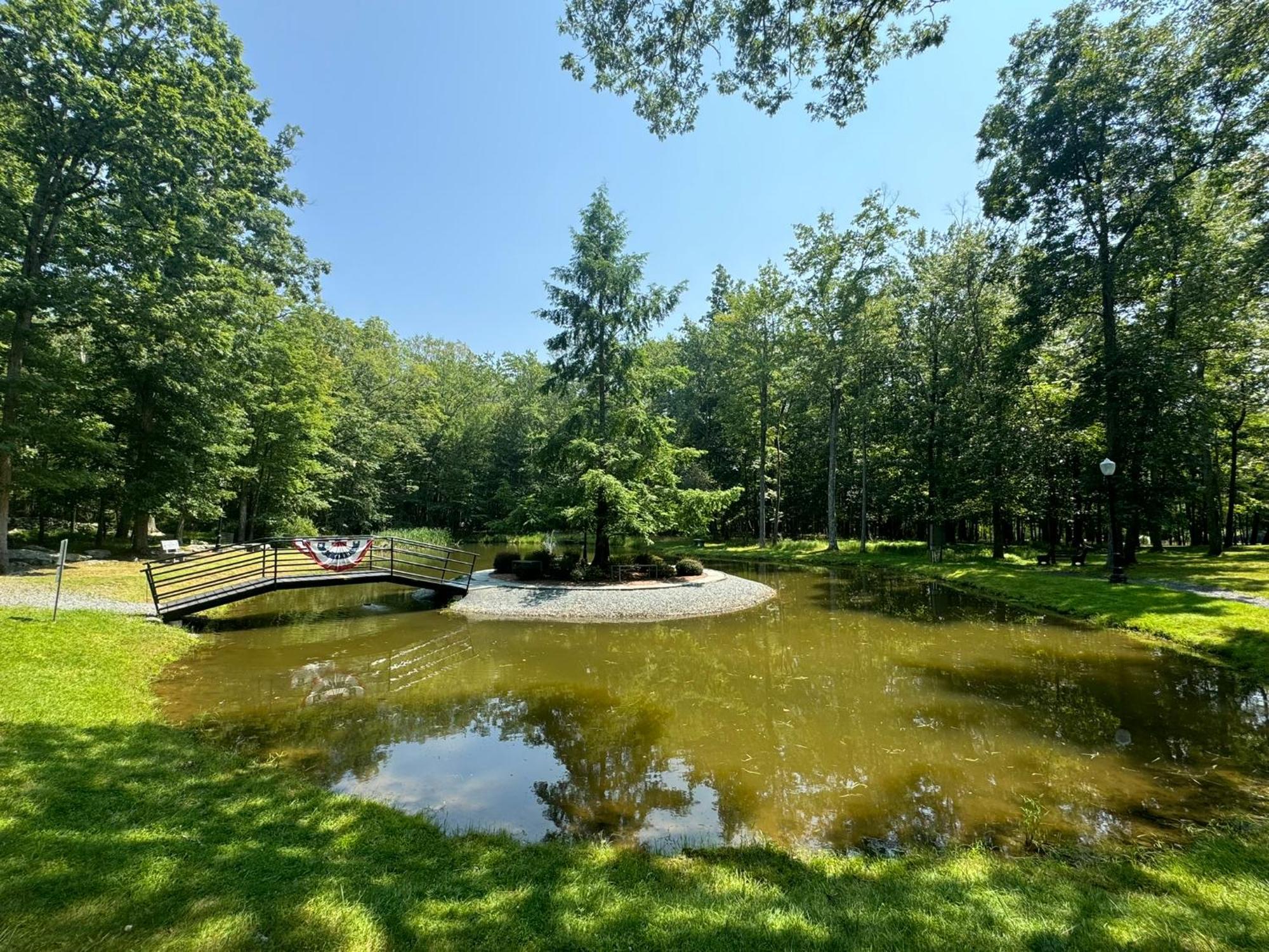 The Flying Dutchman Cottage In Amenities Filled Masthope Community Ski Big Bear Lackawaxen Esterno foto